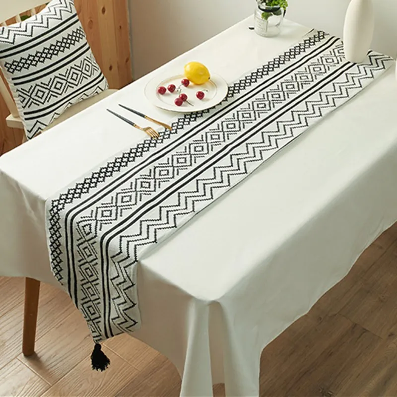 Chenille Nordic Table Runners Geometric Simplicity Black White Tassels Table Flag Home Wedding Decoration Dining Table Covers
Chenille Nordic Table Runners Geometric Simplicity Black White Tassels Table Flag Home Wedding Decoration Dining Table Covers