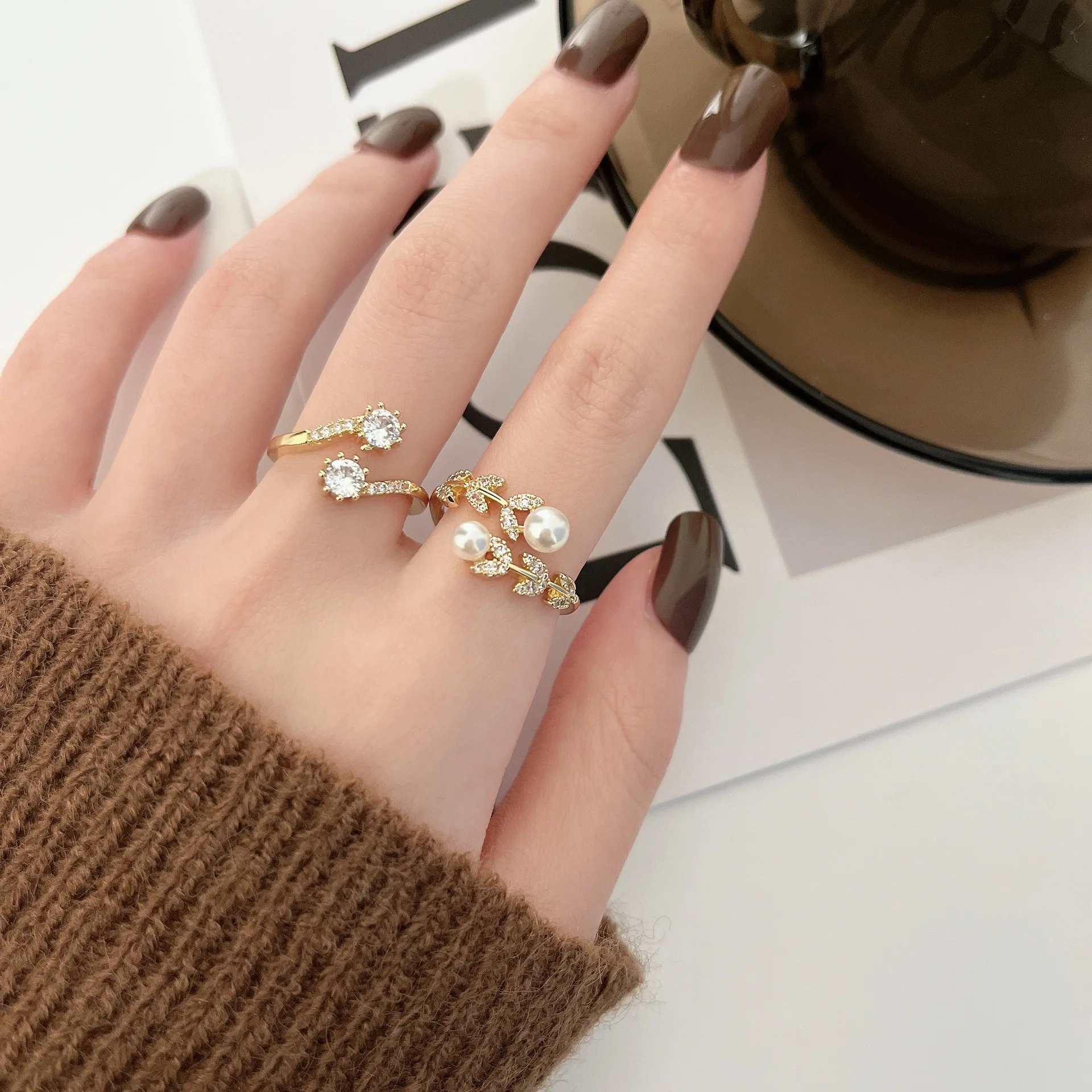 French Romantic Ring for Women Crossover Leaf Stacking Ring Zirconia Open Ring Fashion Popular Jewelry Fine Jewelry
French Romantic Ring for Women Crossover Leaf Stacking Ring Zirconia Open Ring Fashion Popular Jewelry Fine Jewelry