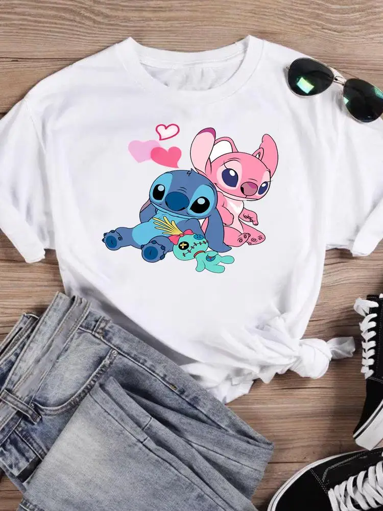 Женская футболка с коротким рукавом и мультипликационным принтом
Женская футболка с коротким рукавом и мультипликационным принтом