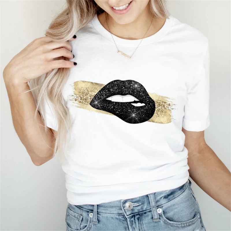 Women Fshion Lip Lashes Print 90s Cute Print T-shirts Graphic T Top Fashion Short Sleeve Summer Shirt Female Tee T-Shirt
Women Fshion Lip Lashes Print 90s Cute Print T-shirts Graphic T Top Fashion Short Sleeve Summer Shirt Female Tee T-Shirt