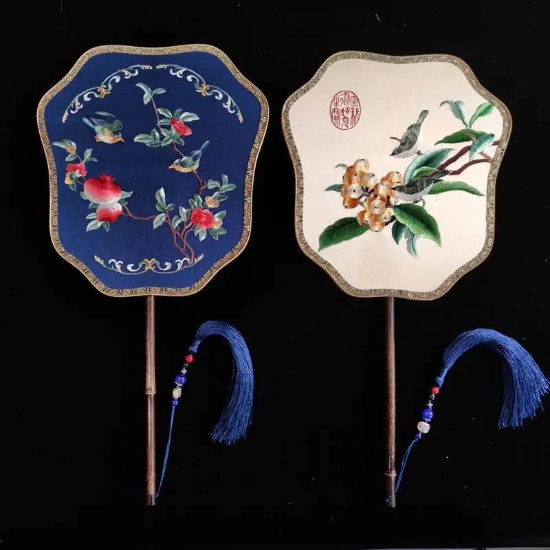 Старинный веер, шелк в китайском стиле, 3D двусторонняя вышивка различных цветов, веер ханьфу, летний Веер-чосам ханьфу, китайский подарок
Старинный веер, шелк в китайском стиле, 3D двусторонняя вышивка различных цветов, веер ханьфу, летний Веер-чосам ханьфу, китайский подарок