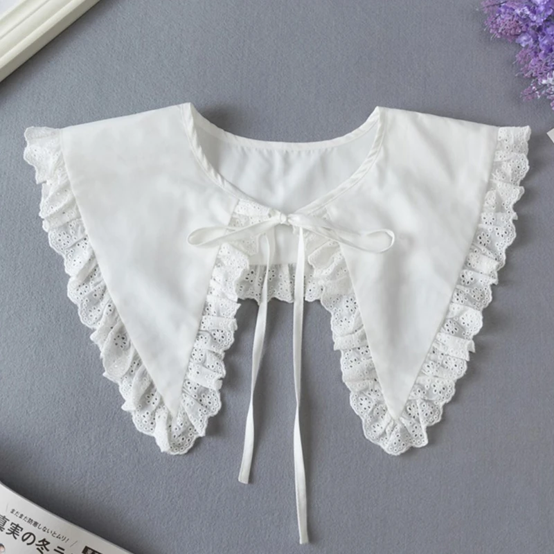 Плиссированный полый воротник. Милый накладной воротник. Шикарный съемный сменный воротник.
Плиссированный полый воротник. Милый накладной воротник. Шикарный съемный сменный воротник.