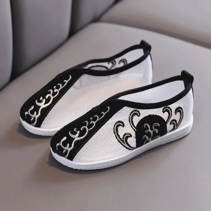 Summer Crane Embroidery Breathable Mesh Shoes Children Boys Hanfu Tang Suit Shoes Chinese Traditional Old Beijing Cloth Shoes
Summer Crane Embroidery Breathable Mesh Shoes Children Boys Hanfu Tang Suit Shoes Chinese Traditional Old Beijing Cloth Shoes