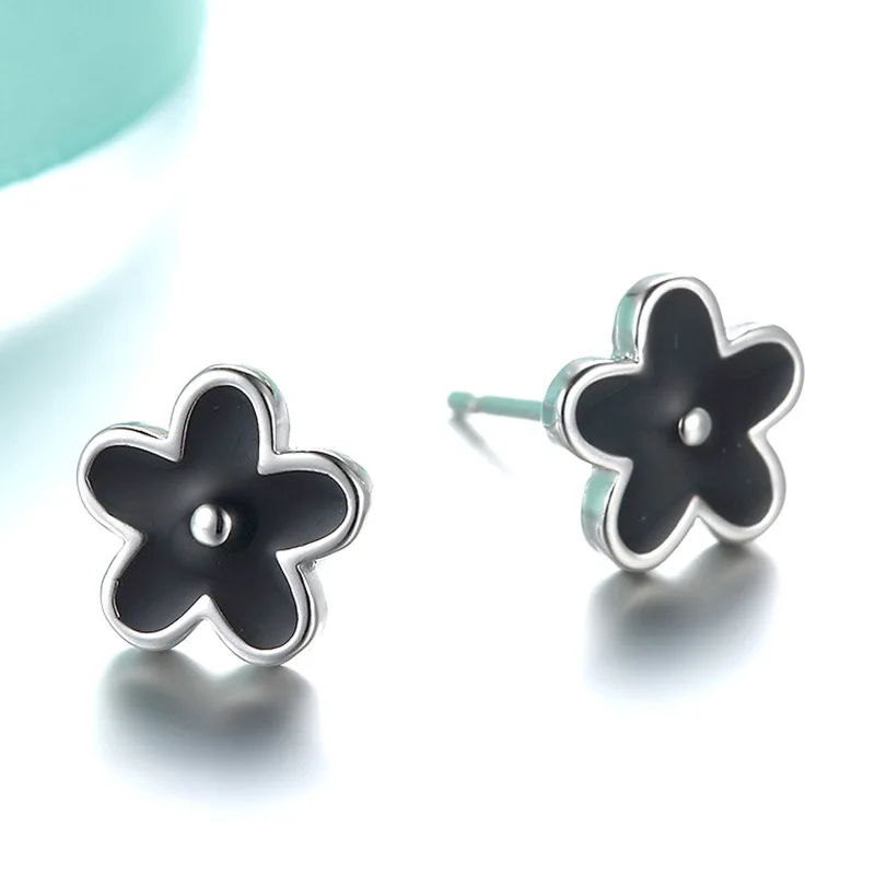 Fashion Black Glaze Enamel flower Stud Earrings Gift For Girls Kids Lady Family party Earrings Jewelry Pendientes Accessories
Fashion Black Glaze Enamel flower Stud Earrings Gift For Girls Kids Lady Family party Earrings Jewelry Pendientes Accessories