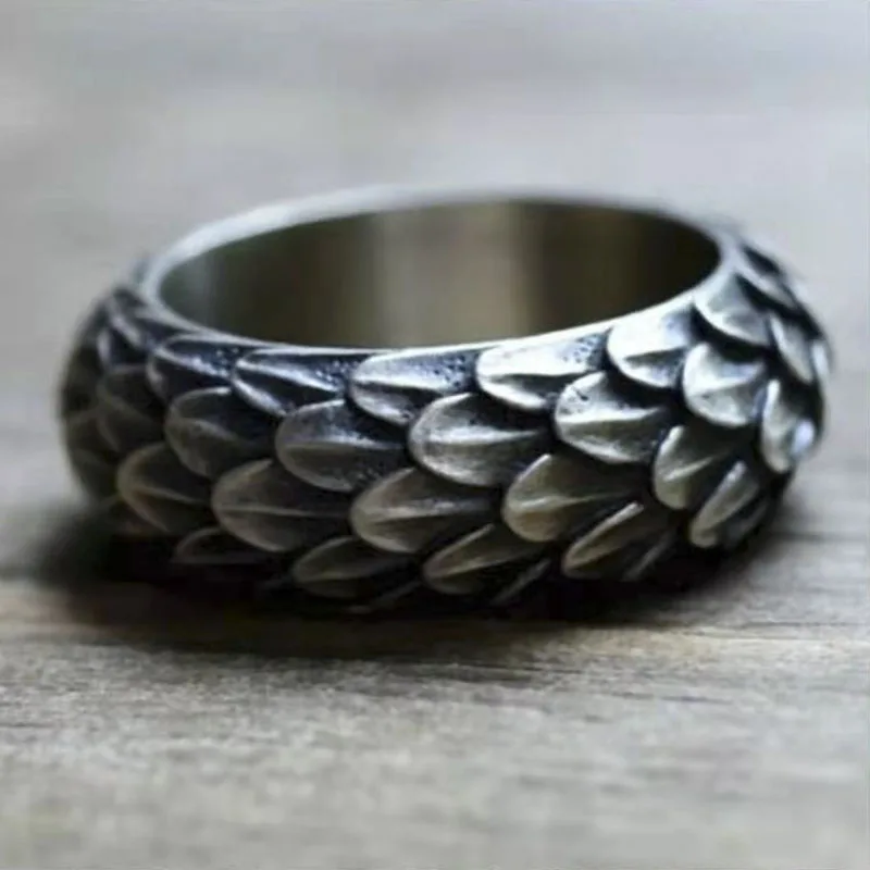 Punkboy Classic Retro Style Ancient Silver Color Dragon Scale Men's Metal Male Ring for Party Jewelry Accessories Size 6-11
Punkboy Classic Retro Style Ancient Silver Color Dragon Scale Men's Metal Male Ring for Party Jewelry Accessories Size 6-11