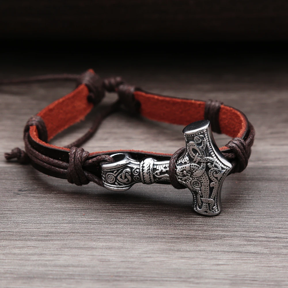 Vintage Adjustable Leather Wristbands Stainless Steel Thor Hammer Mjolnir Bracelet for Men Women Punk Viking Norse Jewelry Gifts
Vintage Adjustable Leather Wristbands Stainless Steel Thor Hammer Mjolnir Bracelet for Men Women Punk Viking Norse Jewelry Gifts