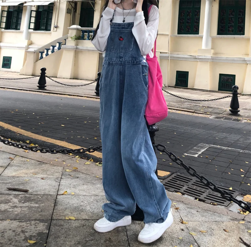 Women Loose Simple Fashion Denim Overalls Jumpsuit Straight Loose Jeans Women's Autumn New Korean Style Loose
Women Loose Simple Fashion Denim Overalls Jumpsuit Straight Loose Jeans Women's Autumn New Korean Style Loose