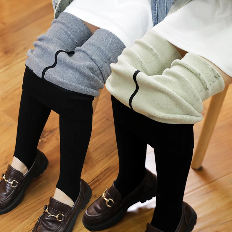 winter Fleece Lining Keep warm child pantyhose Plus velvet thickening cotton leggings High waist thick trousers for baby girls
winter Fleece Lining Keep warm child pantyhose Plus velvet thickening cotton leggings High waist thick trousers for baby girls