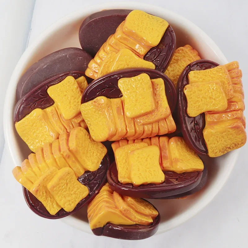 Миниатюрный бионический холодильник из смолы
Миниатюрный бионический холодильник из смолы