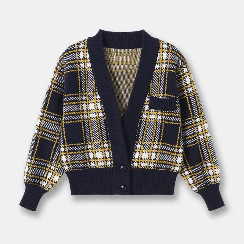 Brand New Sexy Check Large V-Neck Button Cardigan Knit Wind Short Top Women Jacket Tide Fashion Brand Clothing 2022 Spring
Brand New Sexy Check Large V-Neck Button Cardigan Knit Wind Short Top Women Jacket Tide Fashion Brand Clothing 2022 Spring