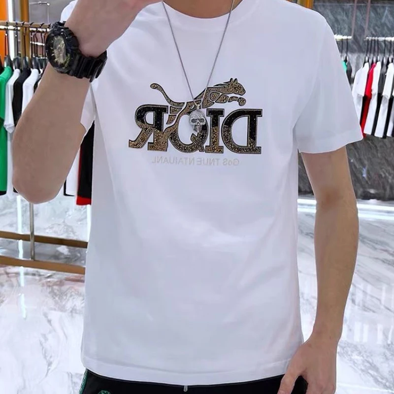 Мужские футболки с графическим рисунком, футболки с рисунком астронавта, крутой дизайн, Мужская одежда, бесплатная доставка 
Мужские футболки с графическим рисунком, футболки с рисунком астронавта, крутой дизайн, Мужская одежда, бесплатная доставка