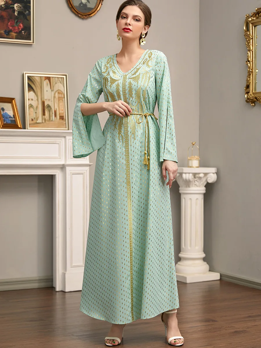 Abaya Dubai Muslim Fashion Women Islamic Dress Hijab Turkey Arab Silky African Dresses for Women Modest Clothing Kaftan Robe
Abaya Dubai Muslim Fashion Women Islamic Dress Hijab Turkey Arab Silky African Dresses for Women Modest Clothing Kaftan Robe