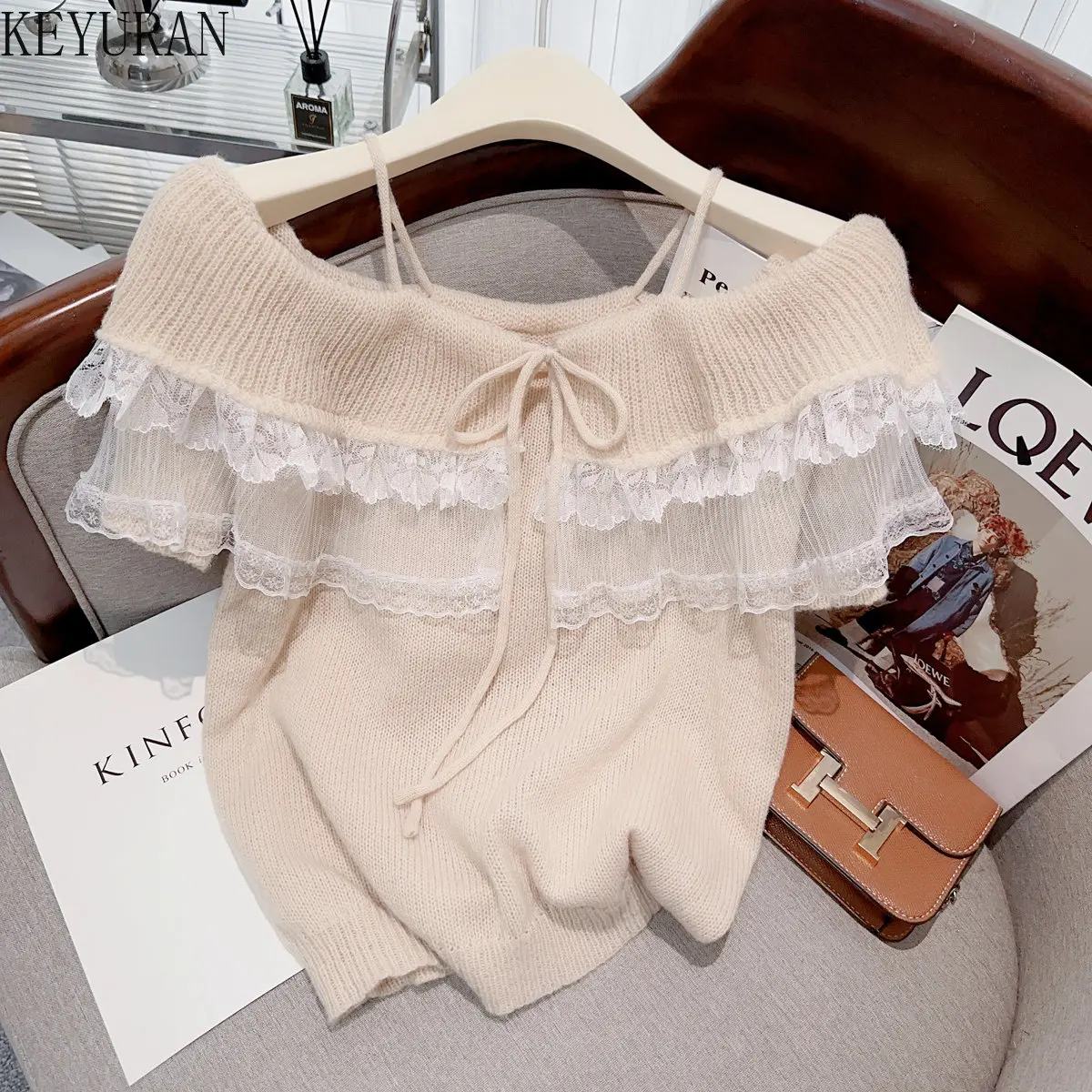 French Slash Neck Knitted Short Sleeve Sweater Women 2023 Summer New Sweet Lace Patchwork Ruffles Pullover Knitwear Tops Jumper
French Slash Neck Knitted Short Sleeve Sweater Women 2023 Summer New Sweet Lace Patchwork Ruffles Pullover Knitwear Tops Jumper