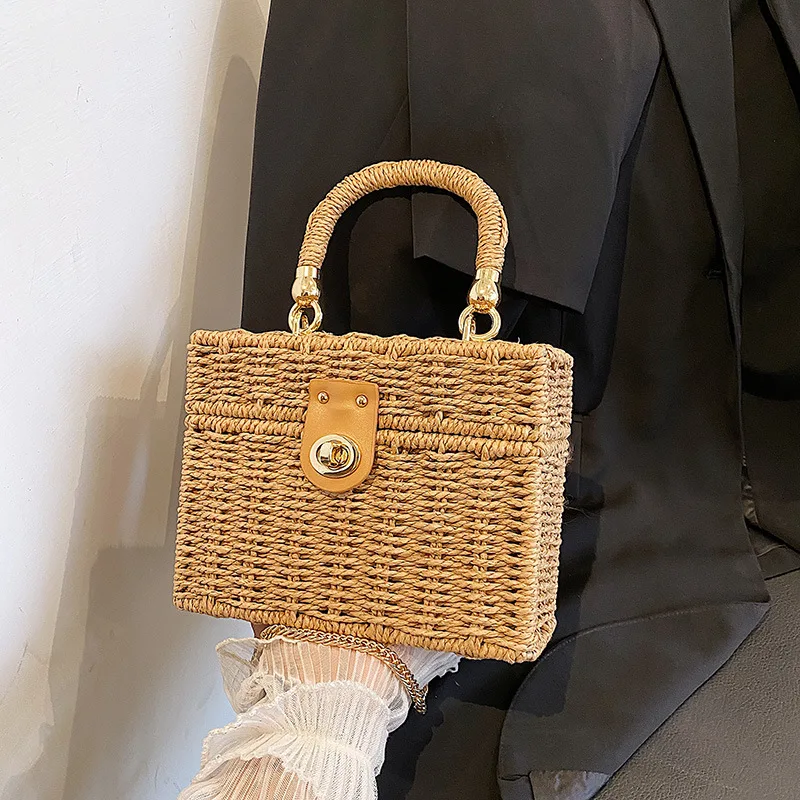 Elegant Top-quality Chain Hand Woven Straw Bag Women Handbags 2022 Summer New Shoulder Bag Fashion Vacation Beach Crossbody Bags
Elegant Top-quality Chain Hand Woven Straw Bag Women Handbags 2022 Summer New Shoulder Bag Fashion Vacation Beach Crossbody Bags