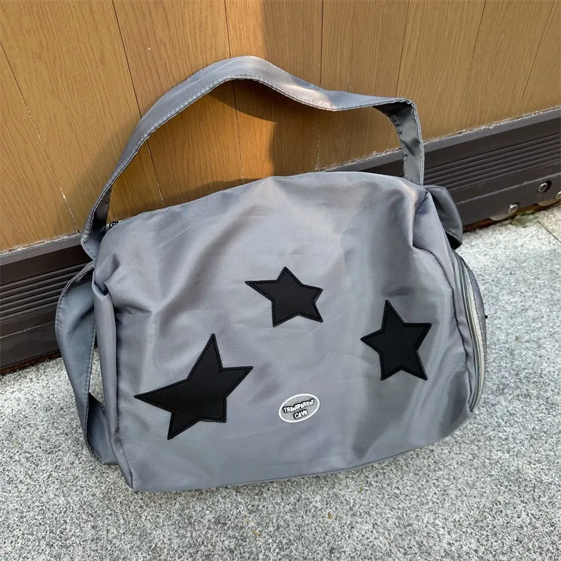 Xiuya Y2k Fashion Women Shoulder Bag Solid Color Star Prints Crossbody Bag American Style Large Capacity Travel Sports Handbag
Xiuya Y2k Fashion Women Shoulder Bag Solid Color Star Prints Crossbody Bag American Style Large Capacity Travel Sports Handbag