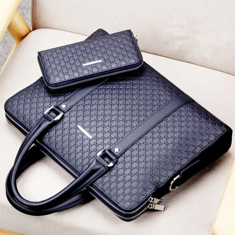 Men's Briefcase New Fashion Shoulder Bag 14 inch Laptop Bag Large Capacity Male Business Handbag Travel Bag for Man
Men's Briefcase New Fashion Shoulder Bag 14 inch Laptop Bag Large Capacity Male Business Handbag Travel Bag for Man