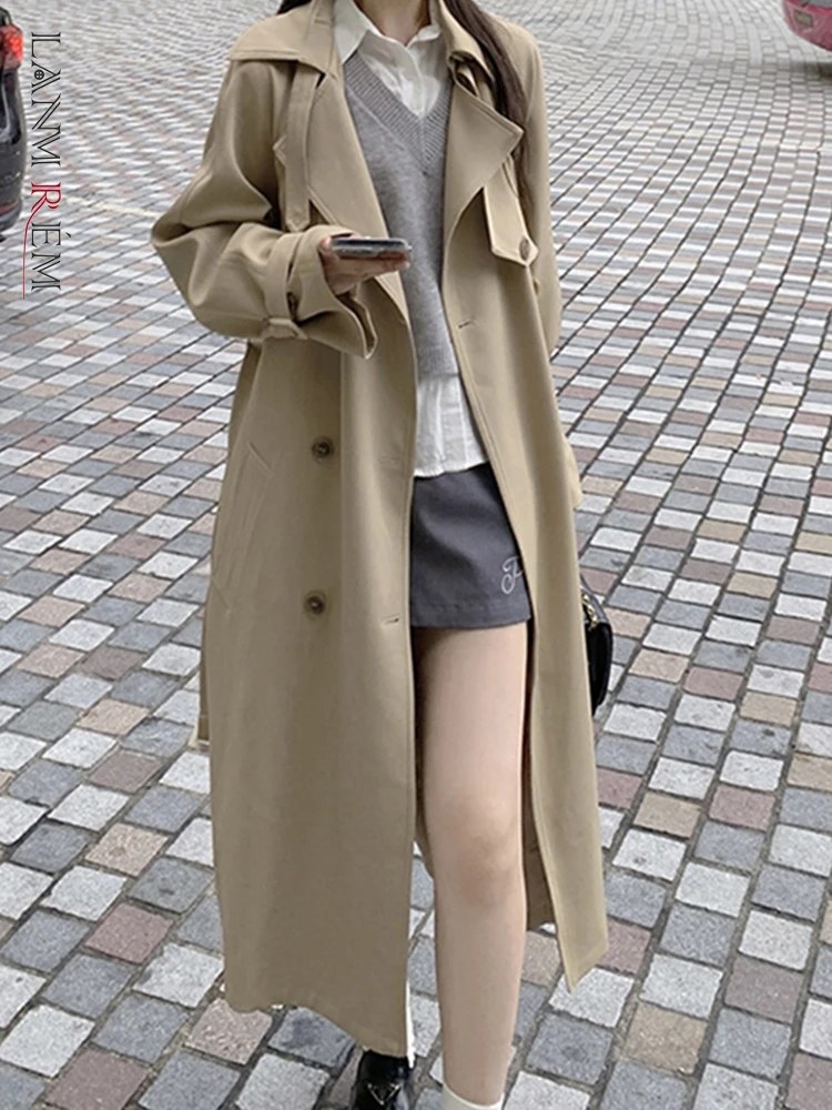 LANMREM Korean Style Long Windbreaker Women Lapel Belt Double Breasted Solid Color Trench Fashion 2023 Autumn New 2AA2649
LANMREM Korean Style Long Windbreaker Women Lapel Belt Double Breasted Solid Color Trench Fashion 2023 Autumn New 2AA2649