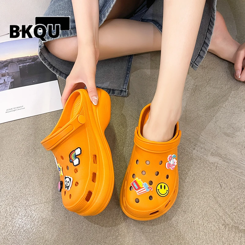 Summer Women Slippers 6cm Platform Clogs Garden Shoes Outdoor Beach Sandals Women Shoes Wedges Slippers Indoor Bathroom Slides
Summer Women Slippers 6cm Platform Clogs Garden Shoes Outdoor Beach Sandals Women Shoes Wedges Slippers Indoor Bathroom Slides