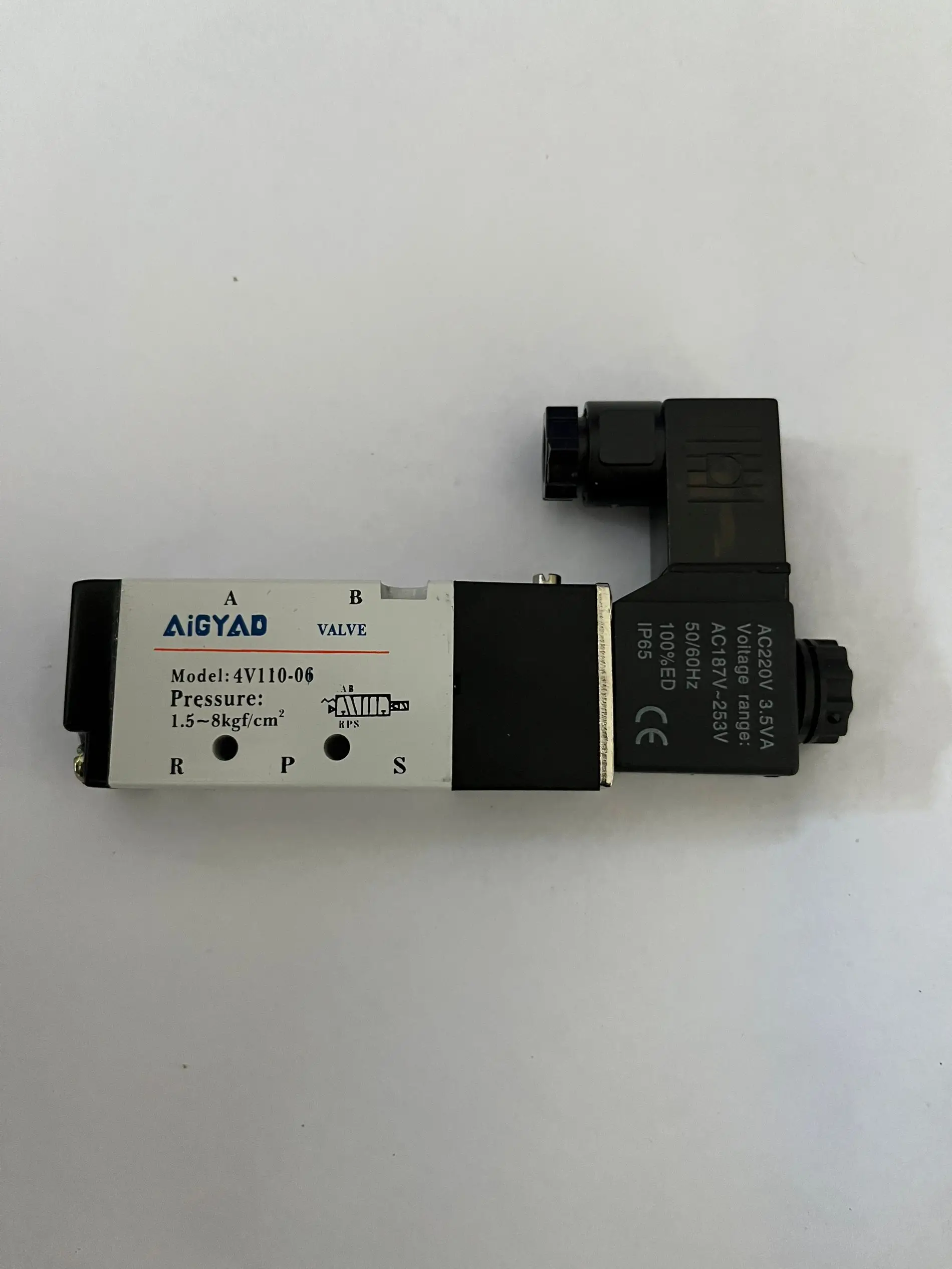 Пневматический соленоидный воздушный клапан Airtac, 1 шт., 2/5, 1/8 дюйма, BSP 4V110-06, с проводом, постоянный ток 12 В 24 в 110 В 220 В 
Пневматический соленоидный воздушный клапан Airtac, 1 шт., 2/5, 1/8 дюйма, BSP 4V110-06, с проводом, постоянный ток 12 В 24 в 110 В 220 В