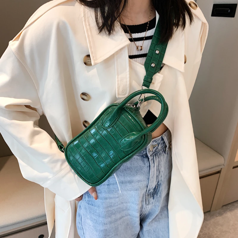 Crocodile bolsas feminina 2022 Winter Mobile Phone Shoulder Bag Mini Bag Fashion Diagonal Chest Bag Vintage PU Leather Handbag
Crocodile bolsas feminina 2022 Winter Mobile Phone Shoulder Bag Mini Bag Fashion Diagonal Chest Bag Vintage PU Leather Handbag