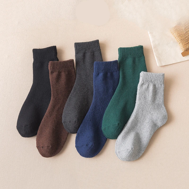 Men's Winter Plush Thick Warm Terry Thicken Socks Thermal Terry Mid-Calf Tube Socks Soft Breathable Plush Room Socks Warm
Men's Winter Plush Thick Warm Terry Thicken Socks Thermal Terry Mid-Calf Tube Socks Soft Breathable Plush Room Socks Warm