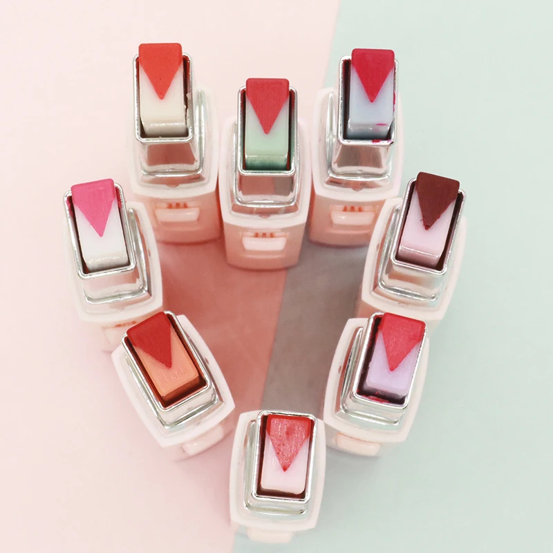 8 Colors Gradient Lip Korean Style Moisturizer Batom Fruit Tint Double Tone V Cutting Portable Fashion Lip Blam Massage
8 Colors Gradient Lip Korean Style Moisturizer Batom Fruit Tint Double Tone V Cutting Portable Fashion Lip Blam Massage
