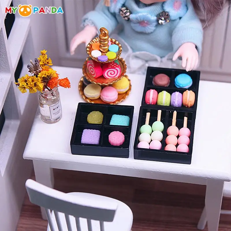 

1:12 Dollhouse Mini Dessert Stand Macaron Mooncake Set Box Lunch Box Colored Candy Fruit Sugar Snacks Model Life Scene Decor Toy