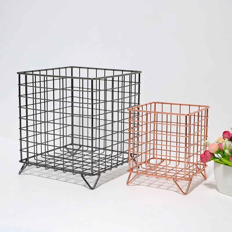 Golden large coffee capsule storage basket iron four legged basket storage rack
Golden large coffee capsule storage basket iron four legged basket storage rack