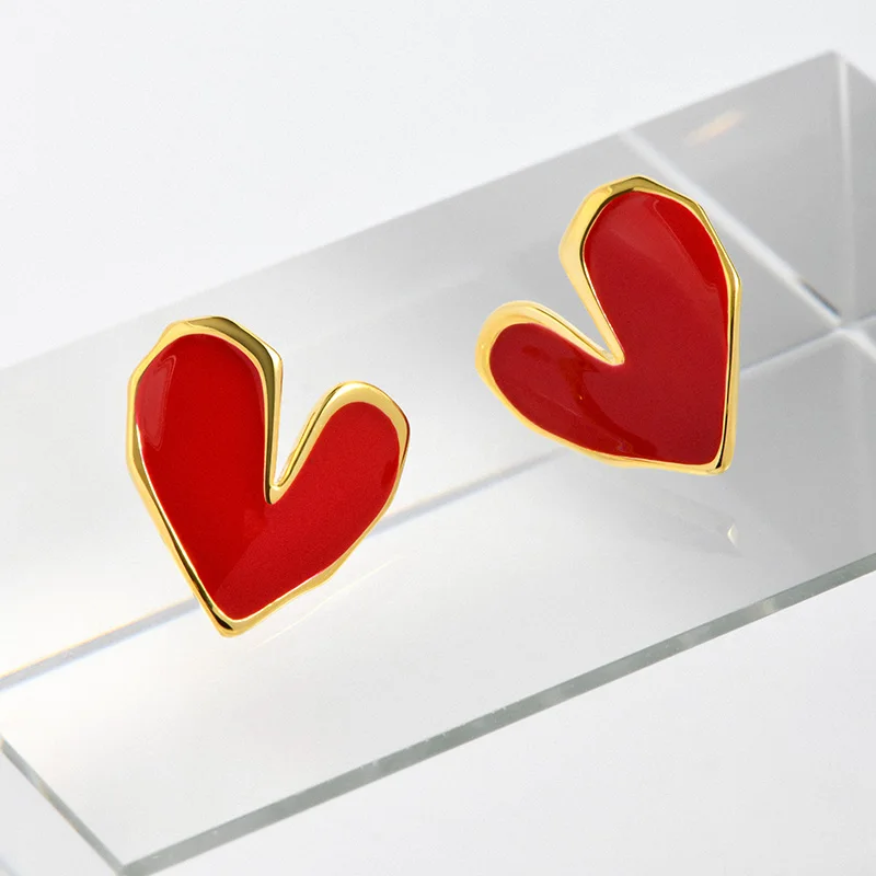 Retro Love Dripping Oil Stud Earrings Pierced Woman Simple Morandi New Year Clip Earring 925 Silver Needle Wedding Party Jewelry
Retro Love Dripping Oil Stud Earrings Pierced Woman Simple Morandi New Year Clip Earring 925 Silver Needle Wedding Party Jewelry
