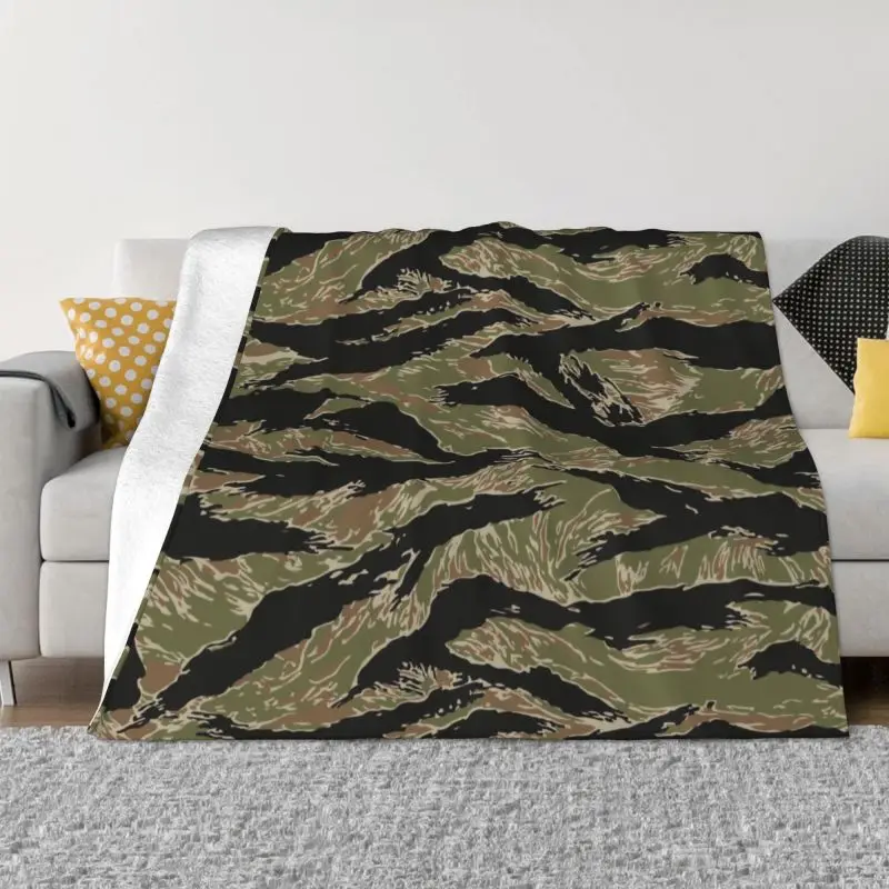 Tiger Stripe Camo Blankets 3D Print Breathable Soft Flannel Winter Military Tactical Camouflage Throw Blanket Couch Home Bedding
Tiger Stripe Camo Blankets 3D Print Breathable Soft Flannel Winter Military Tactical Camouflage Throw Blanket Couch Home Bedding