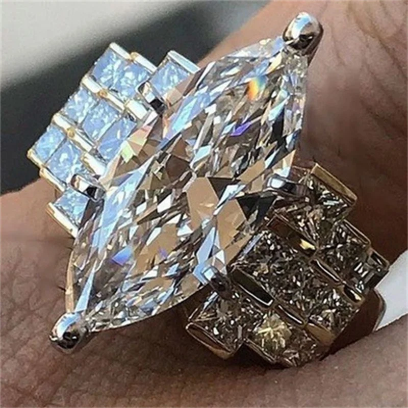 Charm Luxury Silver Colors Rings for Women Oval Trendy Metal Inlaid White Stone Wedding Engagement Jewelry
Charm Luxury Silver Colors Rings for Women Oval Trendy Metal Inlaid White Stone Wedding Engagement Jewelry