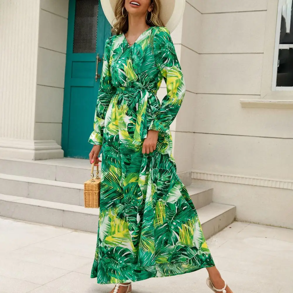 Women Dress V-neck Long Sleeve Large Hem Boho Dress Autumn Party Dress Elegant Vintage Long Dress Female Clothing
Women Dress V-neck Long Sleeve Large Hem Boho Dress Autumn Party Dress Elegant Vintage Long Dress Female Clothing