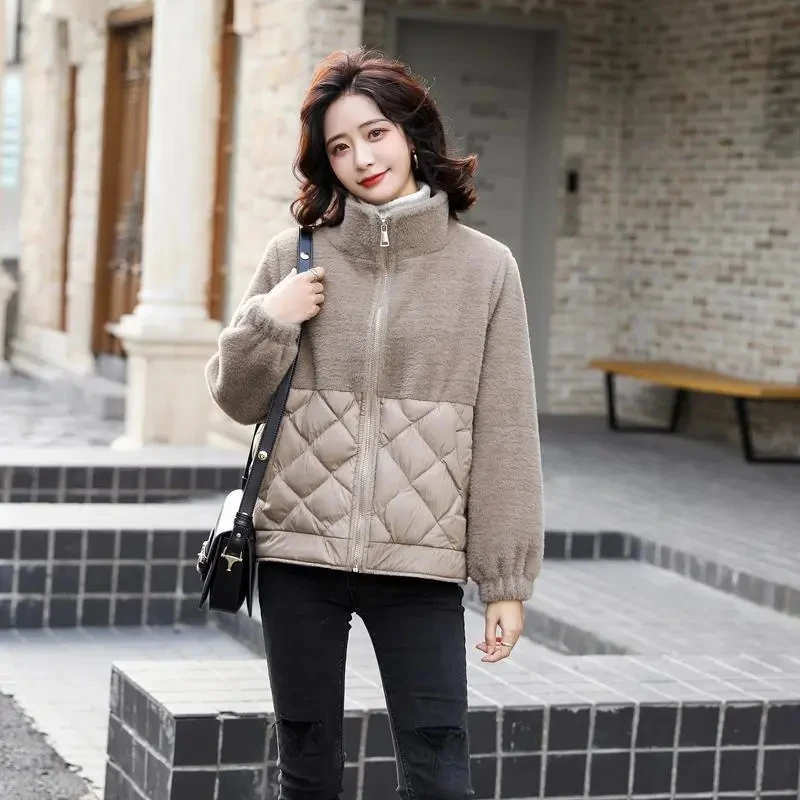 Light Thin Women's Cotton Coat 2022 New Cotton-Padded Short Winter Jacket Korean Version Loose Fur Splicing Down Cotton Coat
Light Thin Women's Cotton Coat 2022 New Cotton-Padded Short Winter Jacket Korean Version Loose Fur Splicing Down Cotton Coat