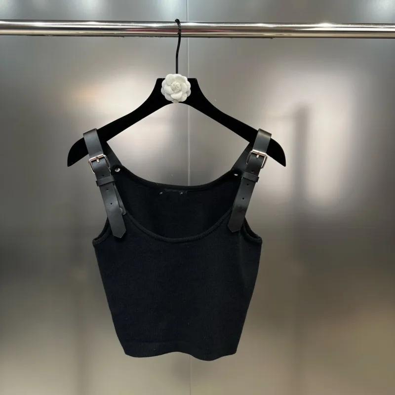 PREPOMP 2023 Summer New Collection Sleeveless Pu Buckle Round Neck Slim Knitted Tank Top Women Vest GK709
PREPOMP 2023 Summer New Collection Sleeveless Pu Buckle Round Neck Slim Knitted Tank Top Women Vest GK709
