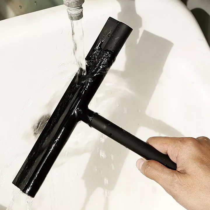 NEW Shower Squeegee Window Glass Wiper Silicone Scraper Cleaner Long Holdle Bathroom Mirror Wiper Scraper Glass Cleaning Accesso
NEW Shower Squeegee Window Glass Wiper Silicone Scraper Cleaner Long Holdle Bathroom Mirror Wiper Scraper Glass Cleaning Accesso