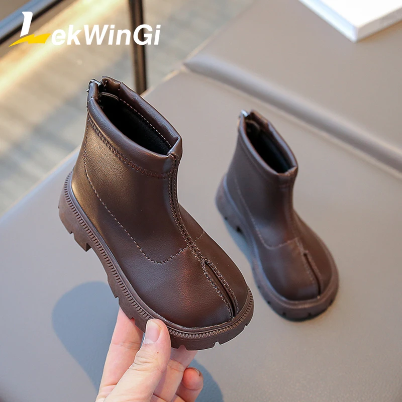 Size 23-36 Boots for Kids Girls Vintage Girls Casual Shoes ZIP Close Children's Shoe for Girl Boy Child Shoe botas para niños
Size 23-36 Boots for Kids Girls Vintage Girls Casual Shoes ZIP Close Children's Shoe for Girl Boy Child Shoe botas para niños