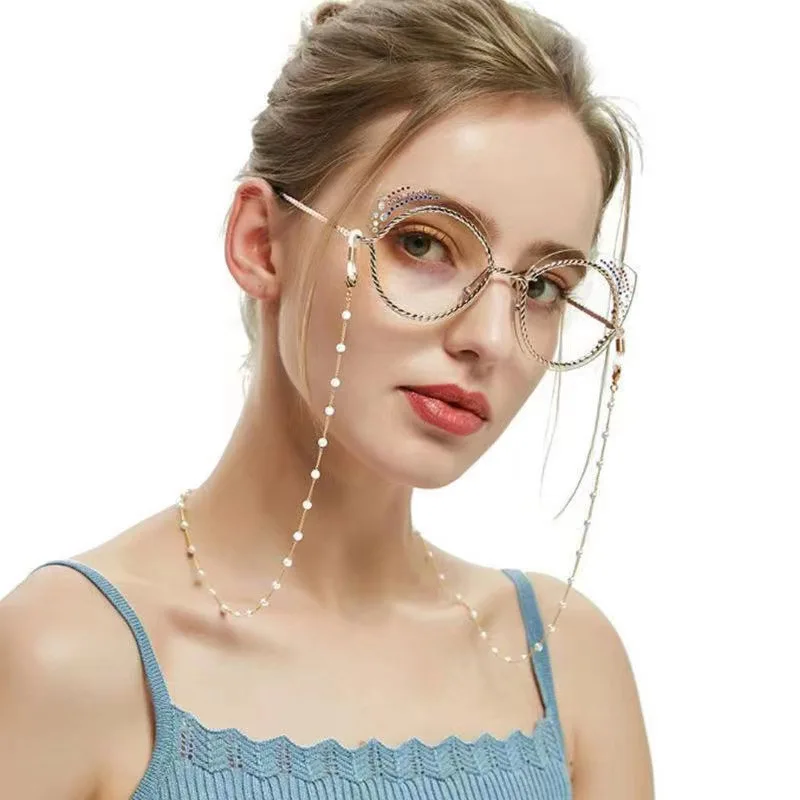 Free Shipping Women Pearl Eyeglasses Chains Lanyard Retro Eyewear Cord Holder Neck Strap For Bluetooth Headset Jewe
Free Shipping Women Pearl Eyeglasses Chains Lanyard Retro Eyewear Cord Holder Neck Strap For Bluetooth Headset Jewe