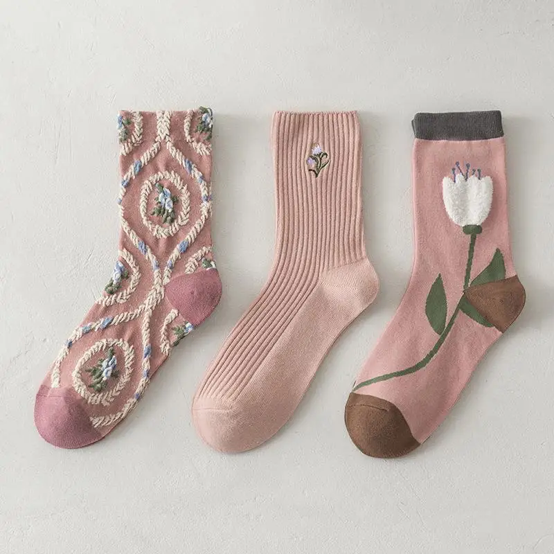 New Autumn and Winter Fashion Pink Embroidered Mid-tube Socks Sweet and Cute Cotton Socks Harajuku Kawaii Socks Women Socks
New Autumn and Winter Fashion Pink Embroidered Mid-tube Socks Sweet and Cute Cotton Socks Harajuku Kawaii Socks Women Socks