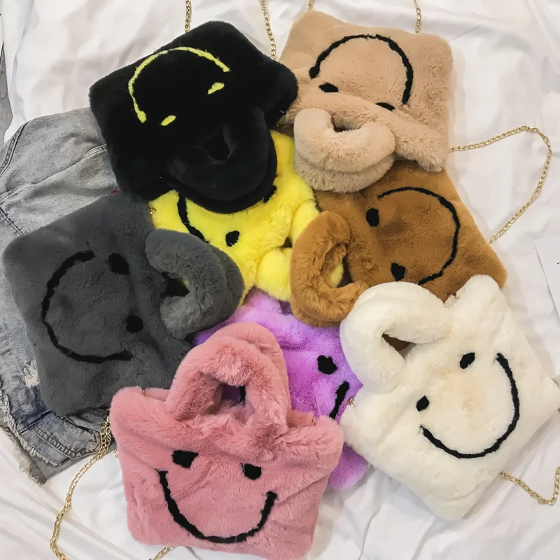 Women aplush smiley handbag buckle shoulder bag cute soft ladies chainladies faux fur bag female party little girlChristmas gift
Women aplush smiley handbag buckle shoulder bag cute soft ladies chainladies faux fur bag female party little girlChristmas gift