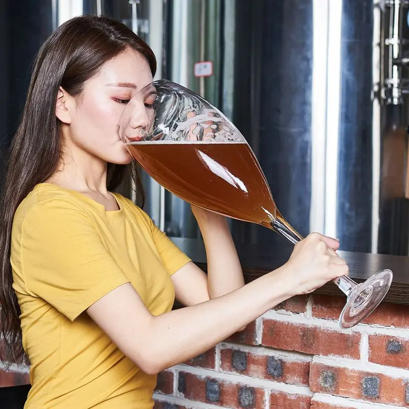 Large Beer Steins Large Giant Wine Glass Large Champagne Glass Goblet Large Capacity Glass Hero Cup
Large Beer Steins Large Giant Wine Glass Large Champagne Glass Goblet Large Capacity Glass Hero Cup