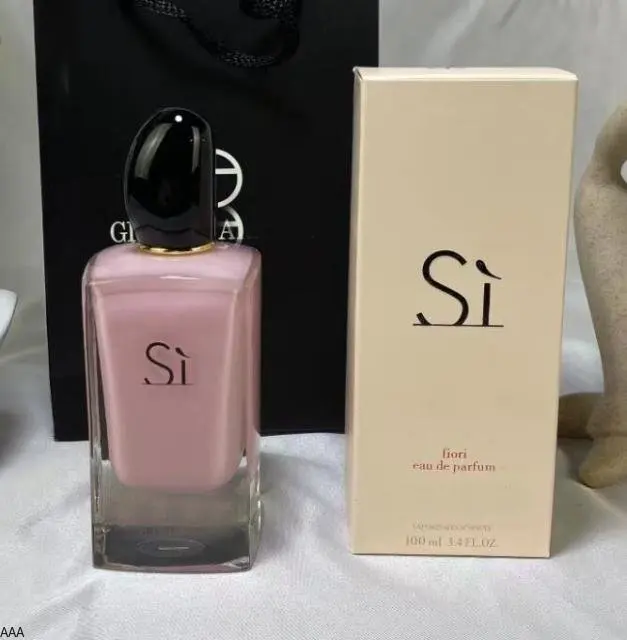 Top Luxury Imported Brand Perfume Men Women Long Lasting Natural Taste Male Parfum Female Fragrances Deodorants
Top Luxury Imported Brand Perfume Men Women Long Lasting Natural Taste Male Parfum Female Fragrances Deodorants