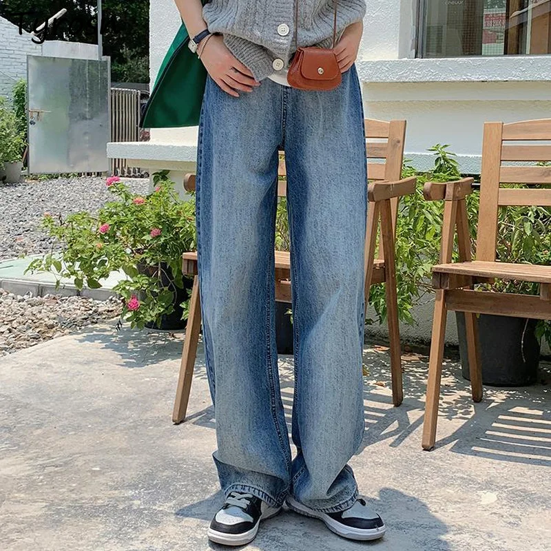S-4XL Jeans Women Clothing Design High Waisted Jean Vintage Streetwear Loose All-match Wide Leg Blue Denim Trousers Mujer Chic
S-4XL Jeans Women Clothing Design High Waisted Jean Vintage Streetwear Loose All-match Wide Leg Blue Denim Trousers Mujer Chic