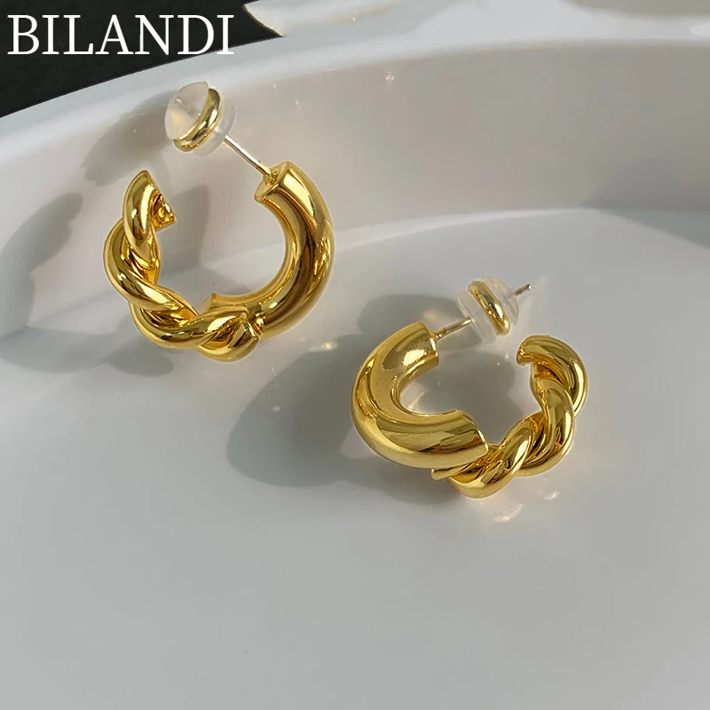 Bilandi S925 needle Fashion Jewelry Metal Earrings 2022 New Trend Distorted Golden Plating Drop Earrings For Girl Lady Gifts
Bilandi S925 needle Fashion Jewelry Metal Earrings 2022 New Trend Distorted Golden Plating Drop Earrings For Girl Lady Gifts
