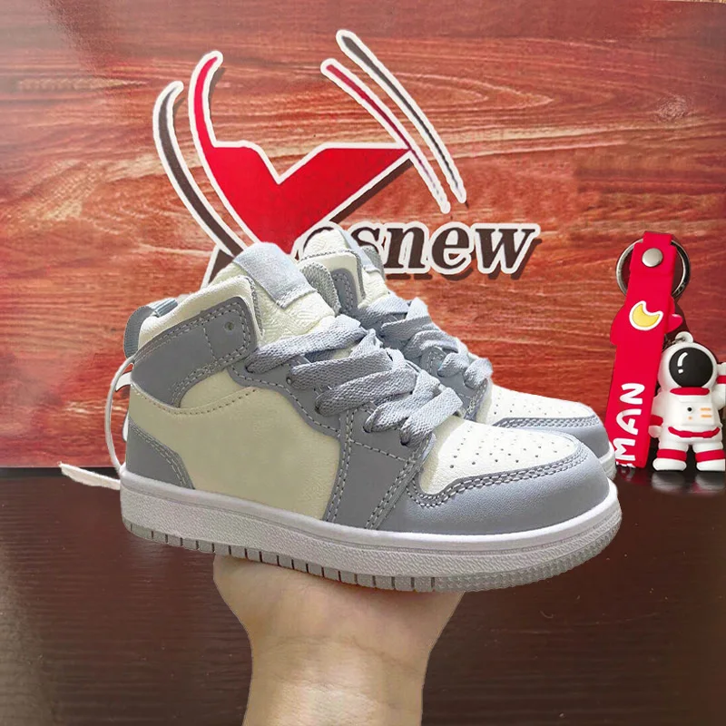 Кроссовки детские для баскетбола, Повседневная Удобная спортивная обувь для мальчиков и девочек 
Кроссовки детские для баскетбола, Повседневная Удобная спортивная обувь для мальчиков и девочек