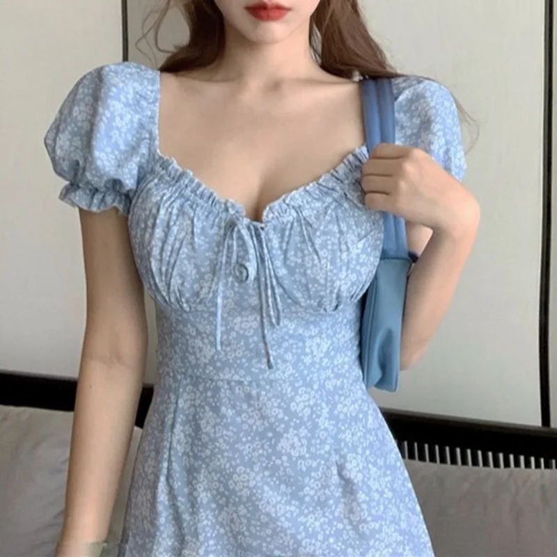 Women Summer Holiday Bow Fairy Dress Vintage Sexy Blue Floral Print A-Line Dress Slim Beach Mini Dress Vestidos Dress Plus Size
Women Summer Holiday Bow Fairy Dress Vintage Sexy Blue Floral Print A-Line Dress Slim Beach Mini Dress Vestidos Dress Plus Size