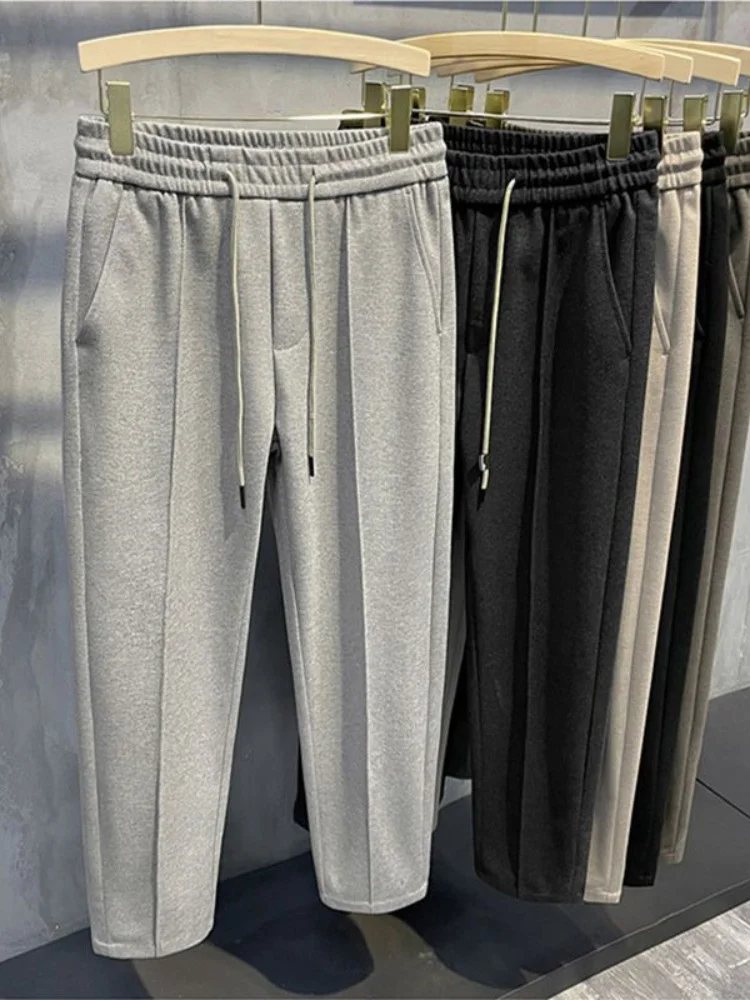 Мужские повседневные брюки Gmiixder, осенние классические корейские уличные однотонные простые брюки большого размера, мужские плотные Костюмные брюки 
Мужские повседневные брюки Gmiixder, осенние классические корейские уличные однотонные простые брюки большого размера, мужские плотные Костюмные брюки