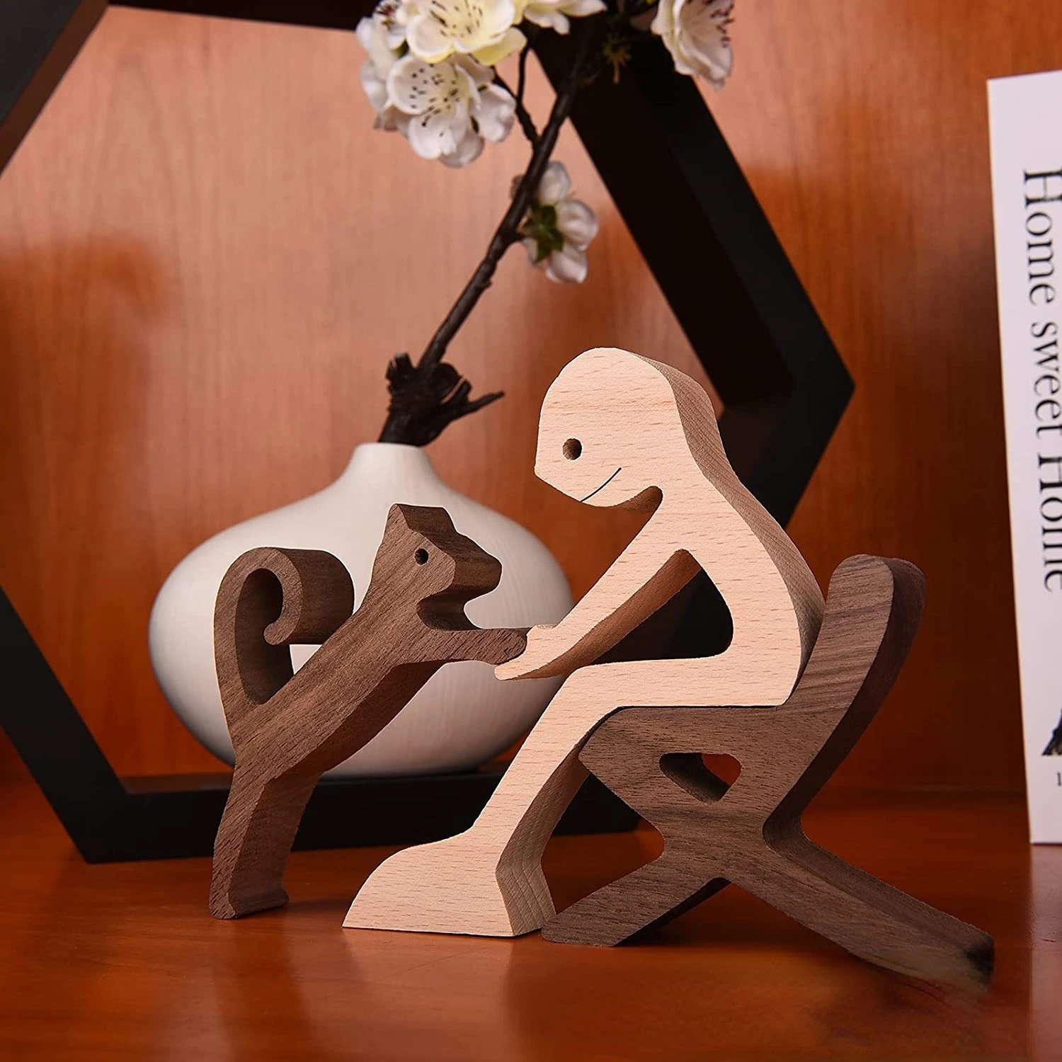 Creative Home Decoration Dog and Owner Commemorative Ornaments Room Desktop Puppy Solid Wood Pure Hand-carved Crafts Can Be Set
Creative Home Decoration Dog and Owner Commemorative Ornaments Room Desktop Puppy Solid Wood Pure Hand-carved Crafts Can Be Set
