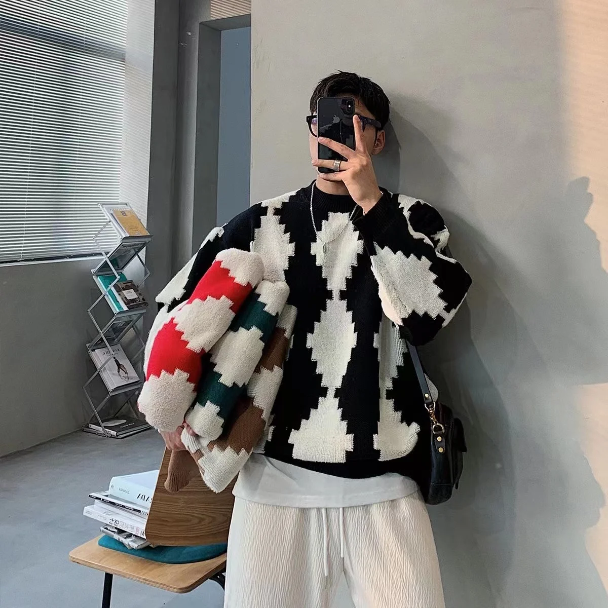 Мужской зимний шерстяной свитер с круглым вырезом, 4 цвета
Мужской зимний шерстяной свитер с круглым вырезом, 4 цвета