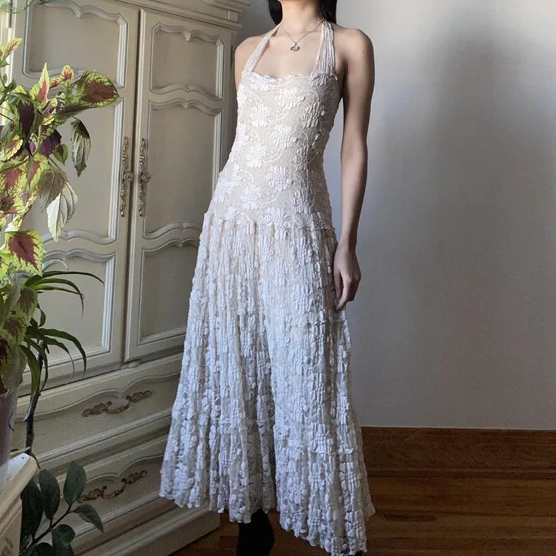 Elegant Plain White Sleeveless Halter Dress Sexy Open Back A-line Party Dresses 2023 French Vintage Women Slim Long Lace Dress
Elegant Plain White Sleeveless Halter Dress Sexy Open Back A-line Party Dresses 2023 French Vintage Women Slim Long Lace Dress