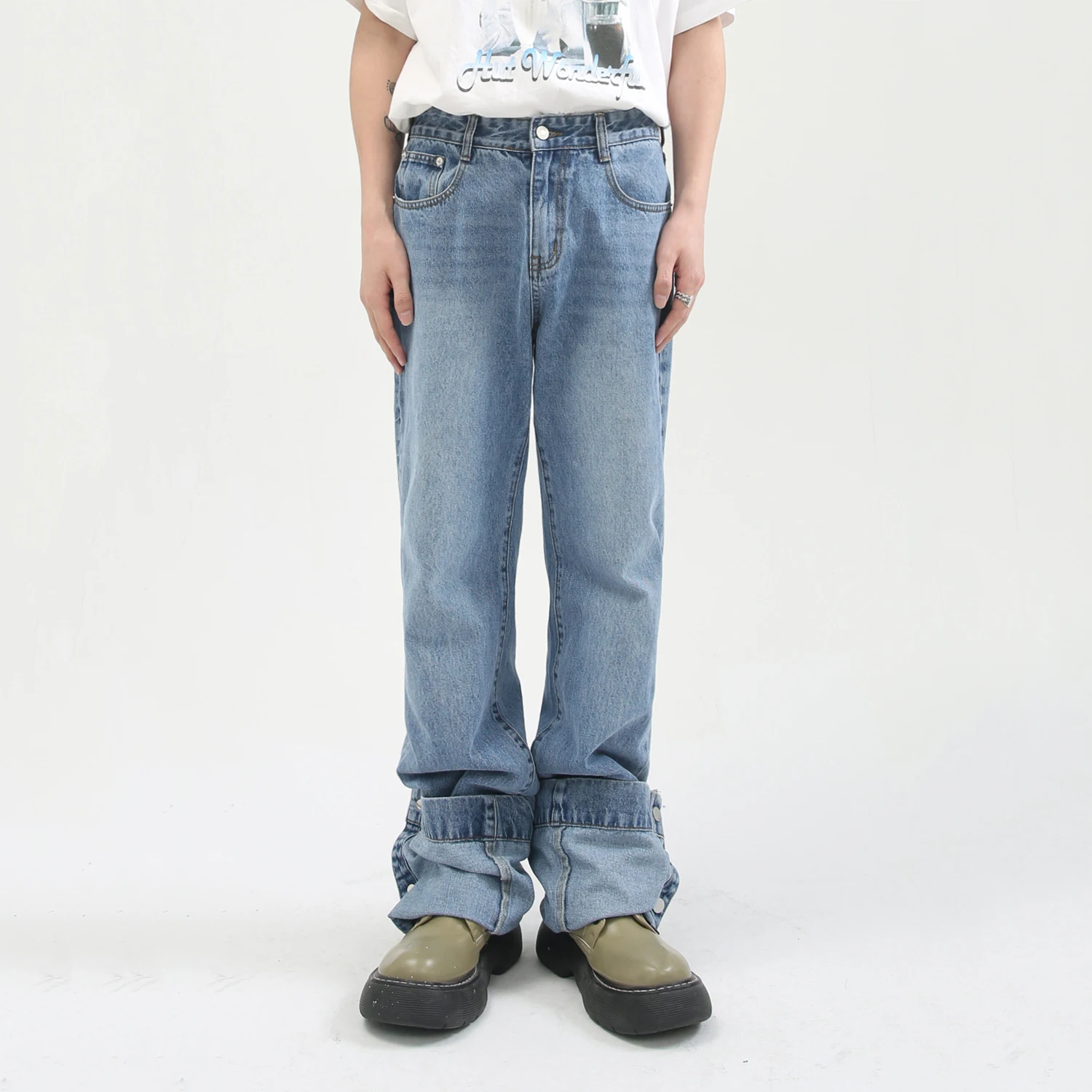 Men Jeans Solid Blue Jeans K-Pop Designer Jeans Pants Straight Casual Hip Hop Men Clothing Brands Jeans Aesthetic Streetwear Men
Men Jeans Solid Blue Jeans K-Pop Designer Jeans Pants Straight Casual Hip Hop Men Clothing Brands Jeans Aesthetic Streetwear Men